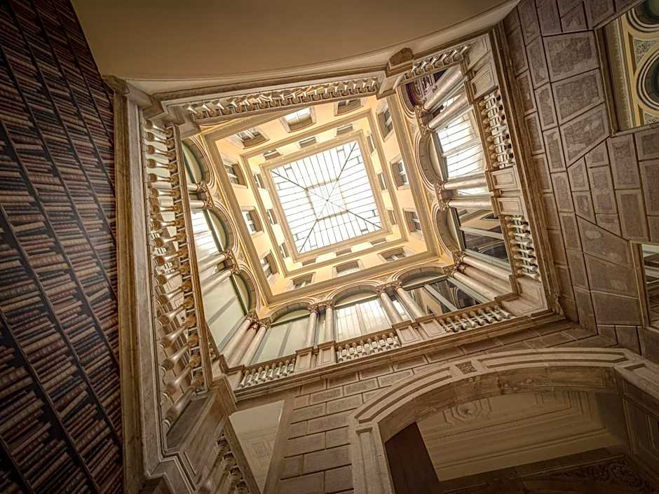 Catalonia Portal Del Angel