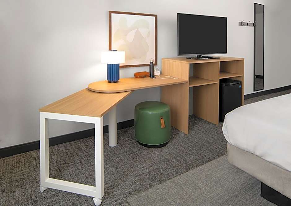 Spark by Hilton Fredericksburg Southpoint