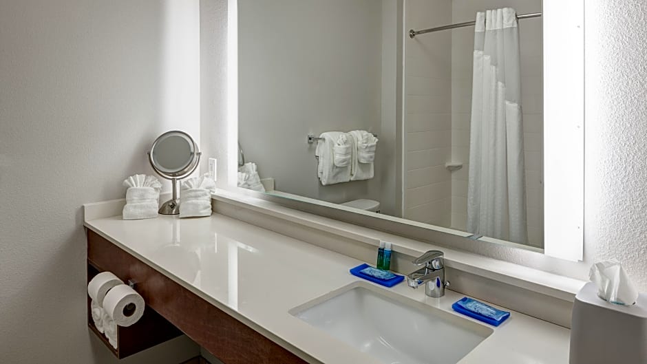Photo 1 of 7 of 2 Beds Suite