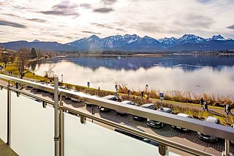 Deluxe Double Room with Bath