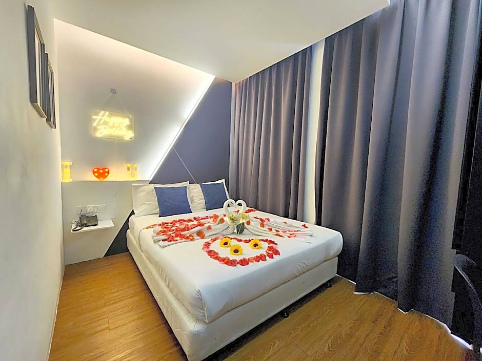 Rica Hotel Usj