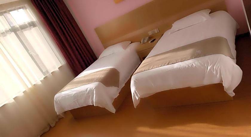 GreenTree Inn Shangrao Qianshan hekou old town Xinjiang longting shell hotel