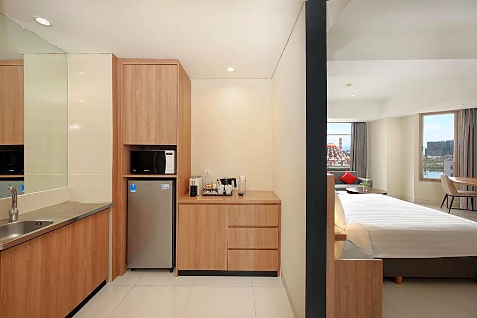 Aston Inn Pantai Losari Makassar