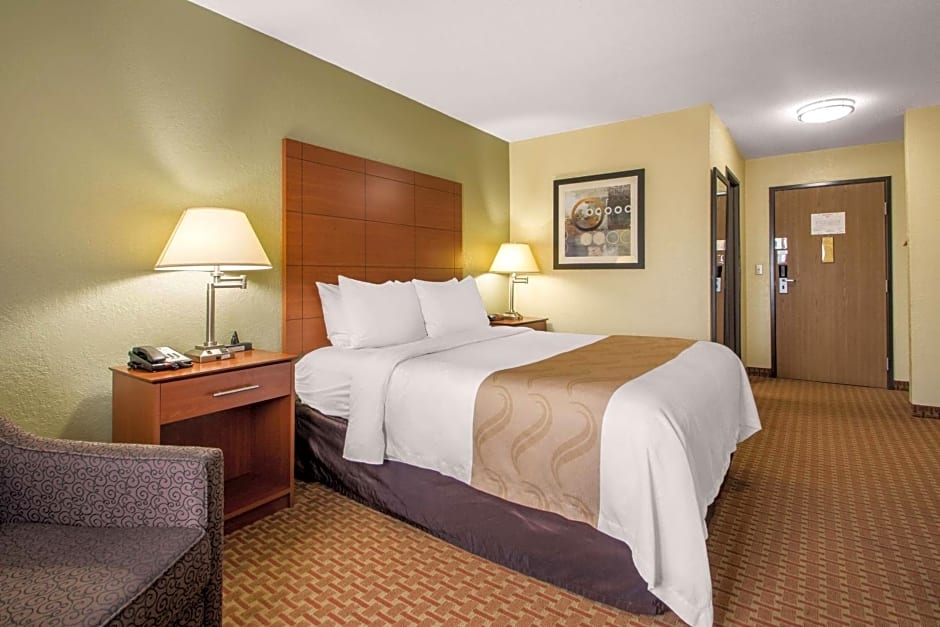 Quality Inn & Suites
