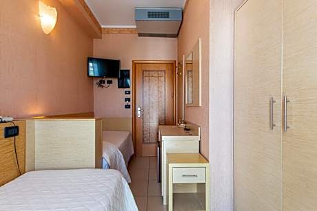 Budget Twin Room