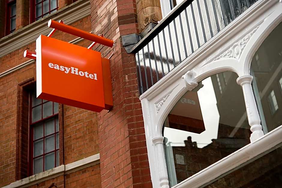 easyHotel Birmingham