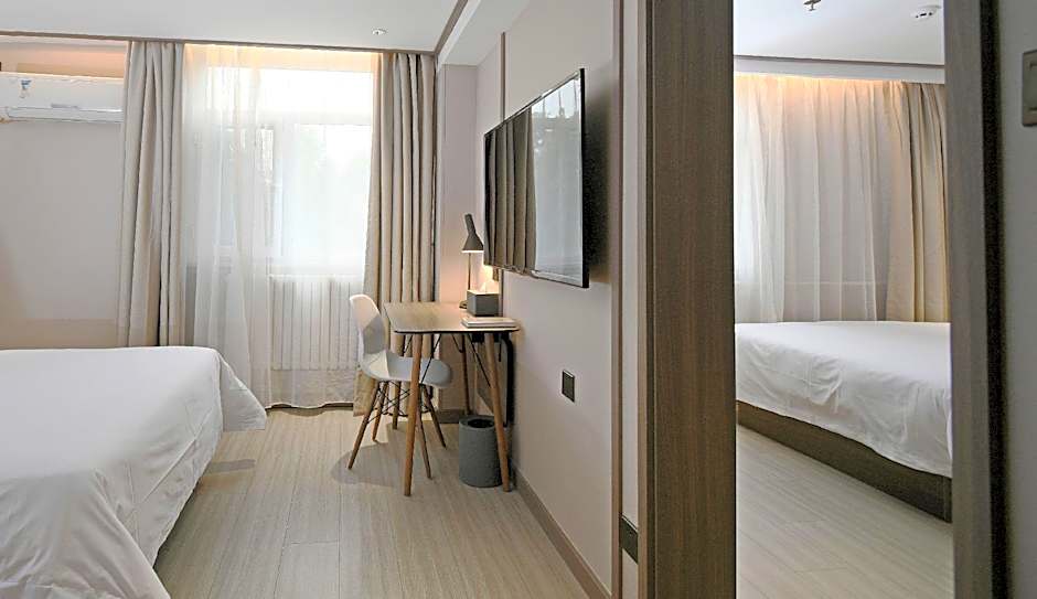 Hanting Hotel Shijiazhuang Zhonghua Street Bolin Zhuang Metro Station