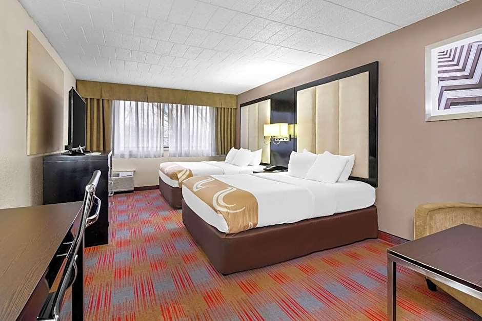 Quality Inn & Suites Altoona