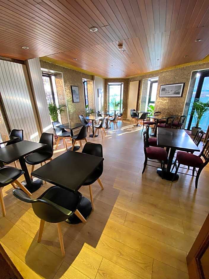 Hotel Des Falaises