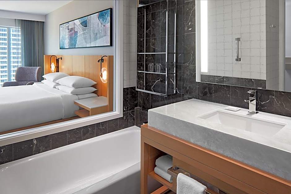 Delta Hotels by Marriott Toronto