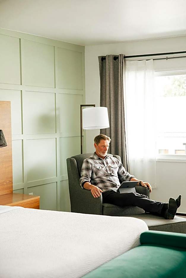 Ukee Peninsula Motel