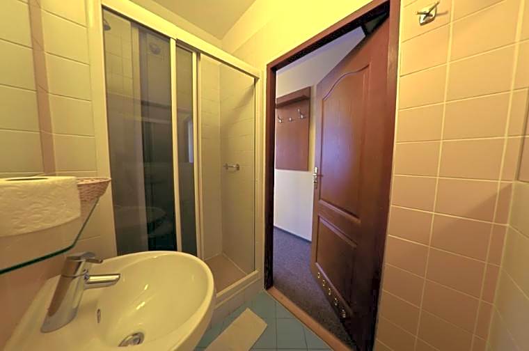 Hotel Alef