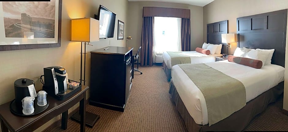 Best Western Plus Okotoks Inn & Suites