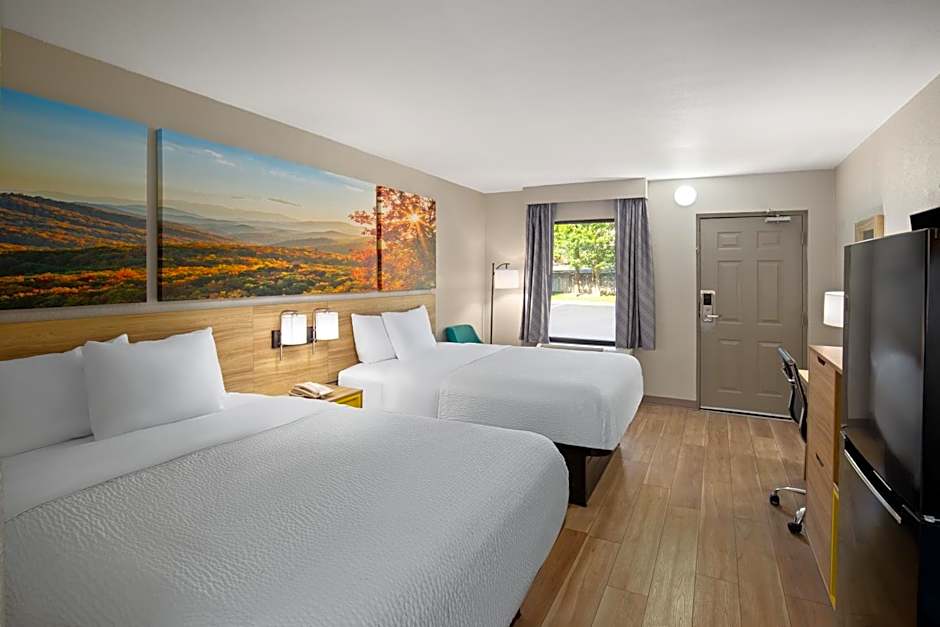 Days Inn by Wyndham Helen