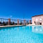 Holiday Inn Express & Suites Willcox By IHG