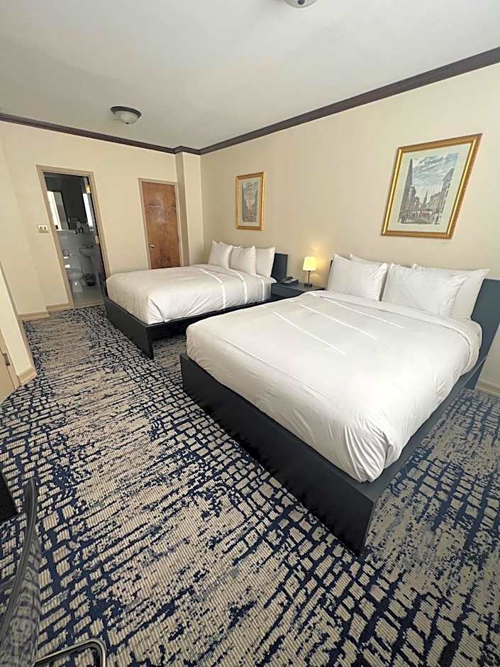 Night Hotel Broadway