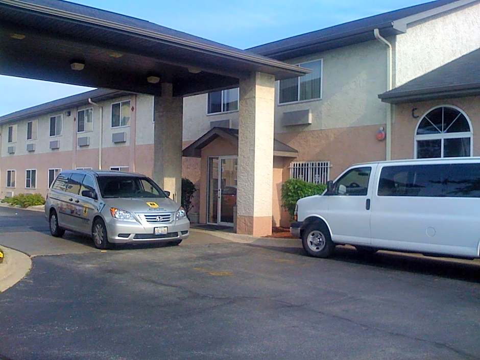 Super 8 by Wyndham Chicago O'Hare Airport