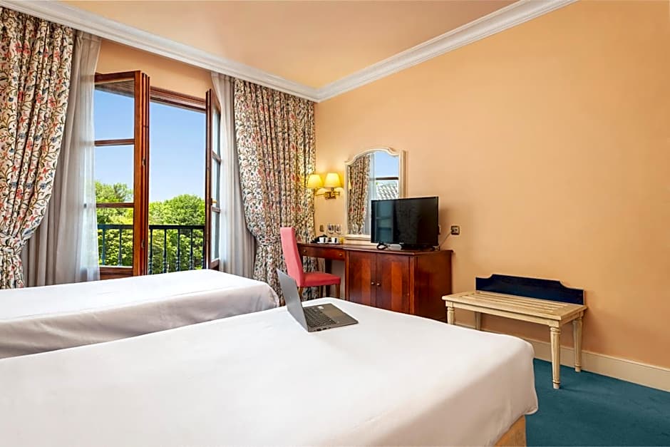 Hospedium Hotel Blu Sondika