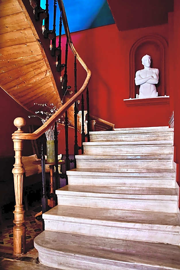 VASILIKON Hotel 1888 the past is present HISTORICAL PRESERVATION MONUMENT