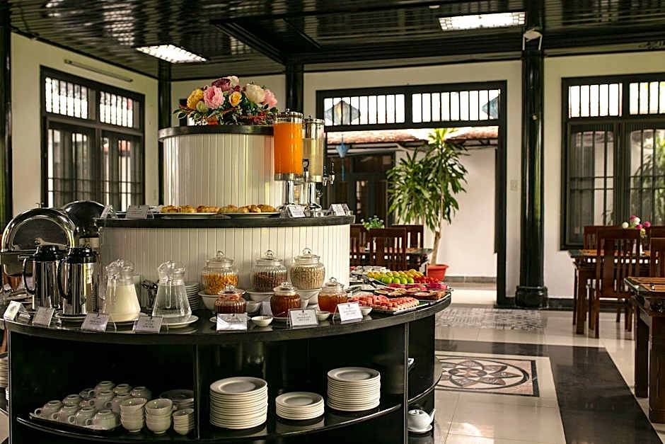 Hoian Nostalgia Hotel & Spa