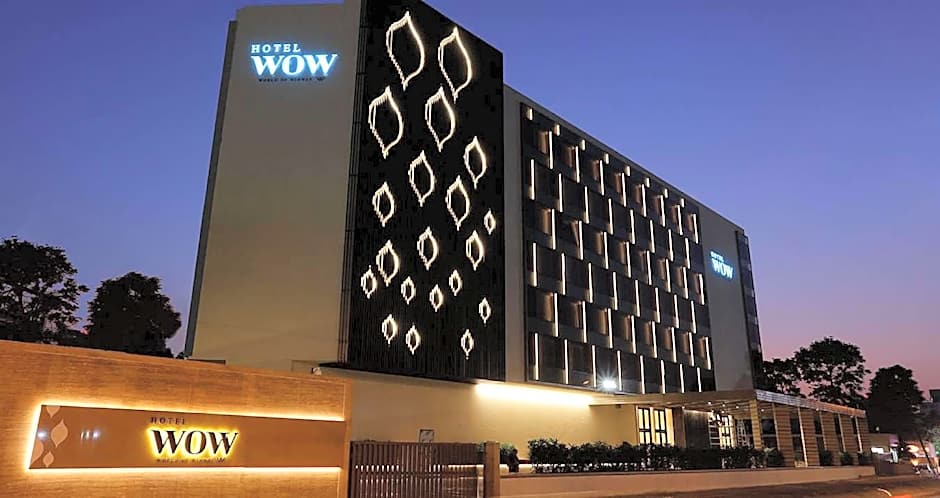 WOW Crest, Indore - IHCL SeleQtions