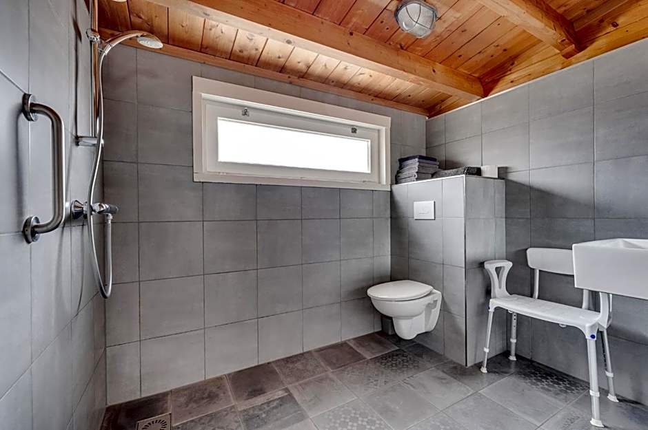 Ride by the Sea Guesthouse