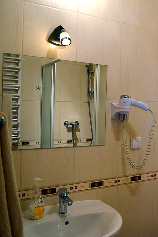 Hotel Marco Płońsk Szkolna 115