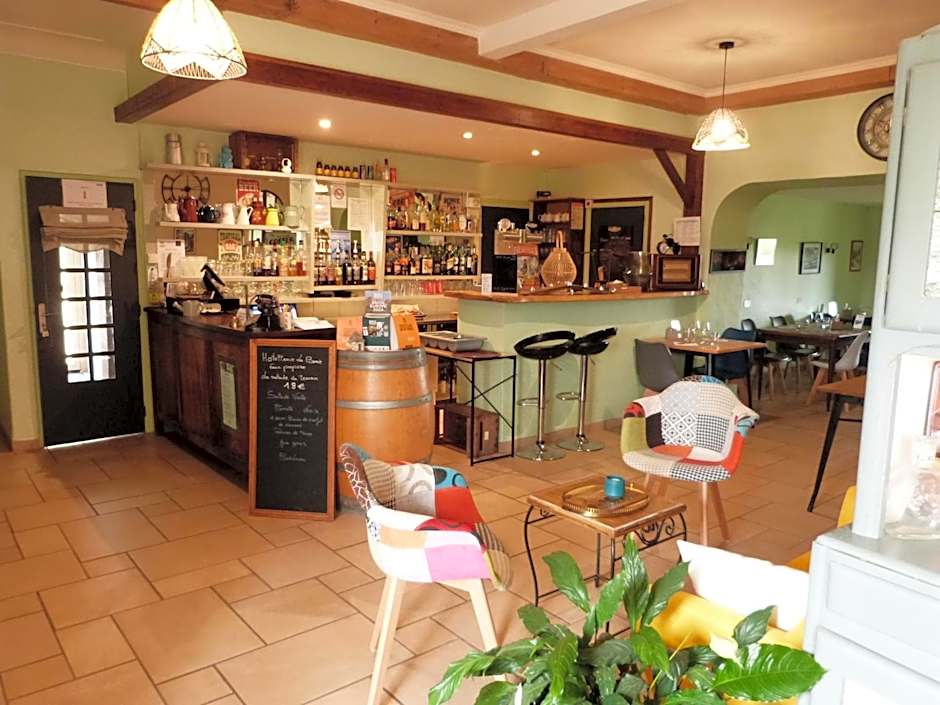 Logis Hotel Restaurant La Borie