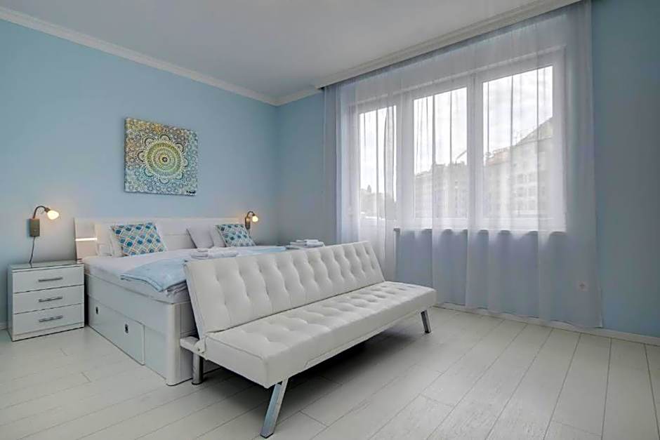 Camille Apartmanhouse