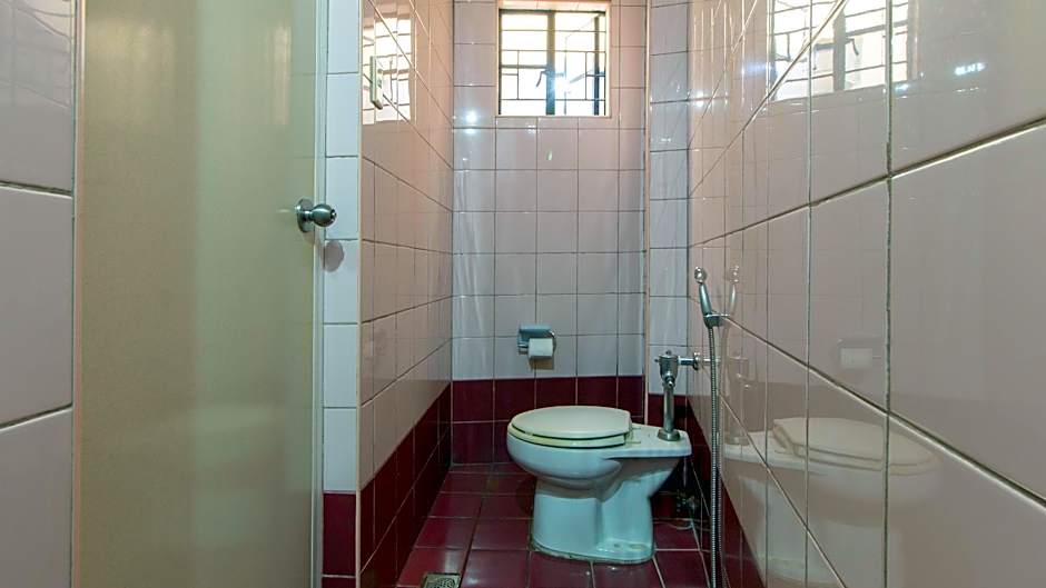 RedDoorz @ Downtown Tacloban