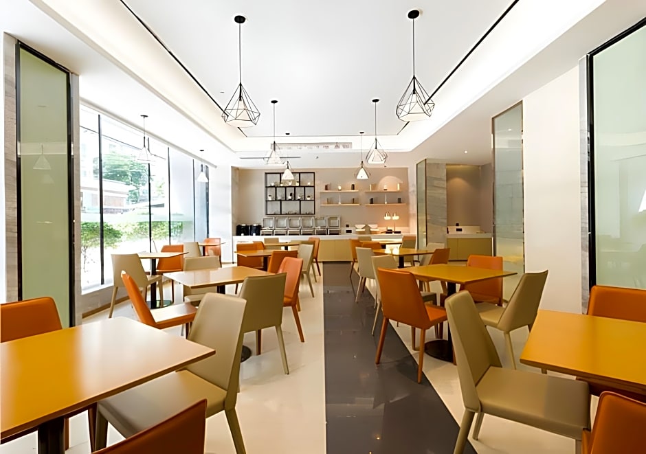 City Comfort Inn Zhuhai Fisher Girl Qinglv Road Seaside Swimming Field