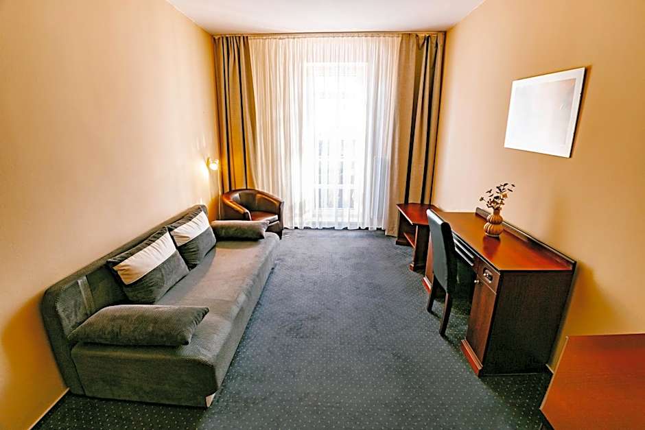 Greenwood hotel