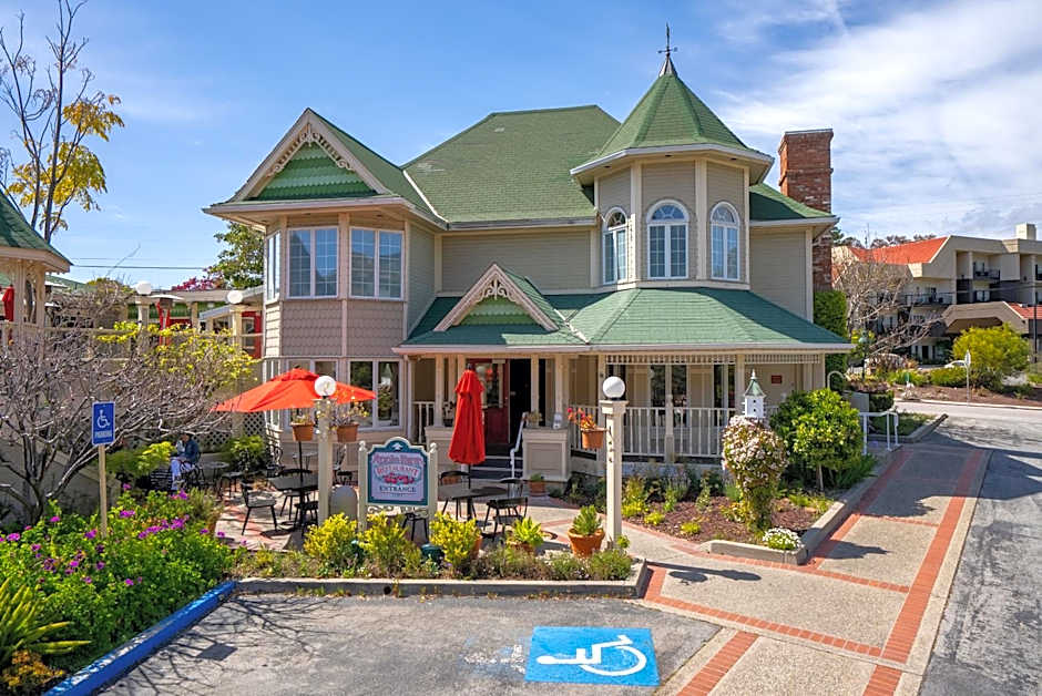 Apple Farm Inn