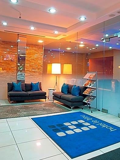 Hotel Le Bleu