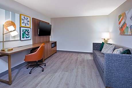 King Suite with Sofa Bed