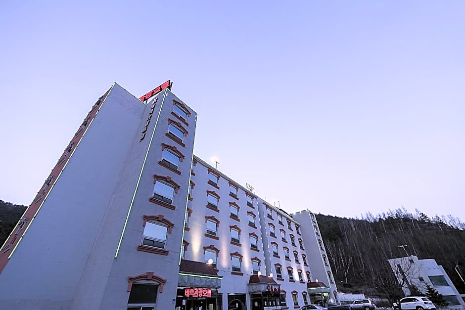 Taebaek Tourist Hotel (Sorano)
