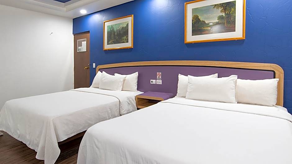 Hotel Menara