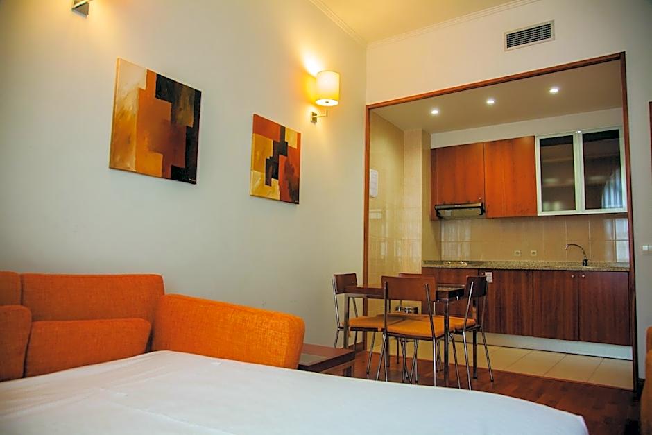 Hotel Apartamentos Geres Ribeiro