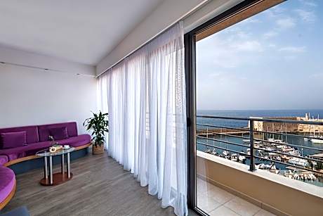Executive Suite with Sea View