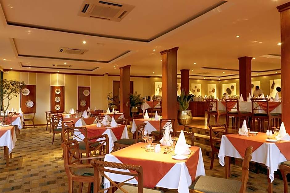 Hunasfalls Hotel