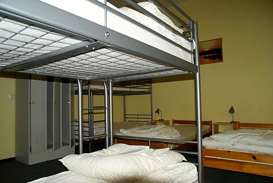 Happy go Lucky Hotel  Hostel