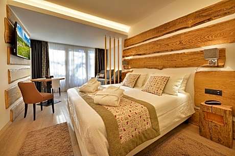 Junior Suite with Terrace