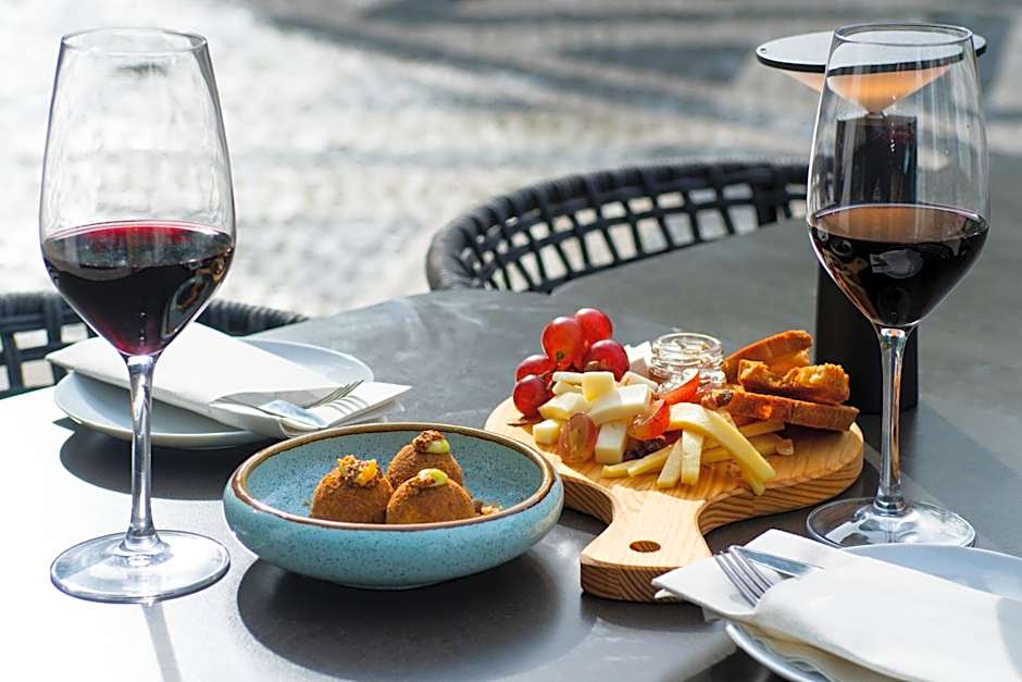 EVOLUTION Lisboa Hotel