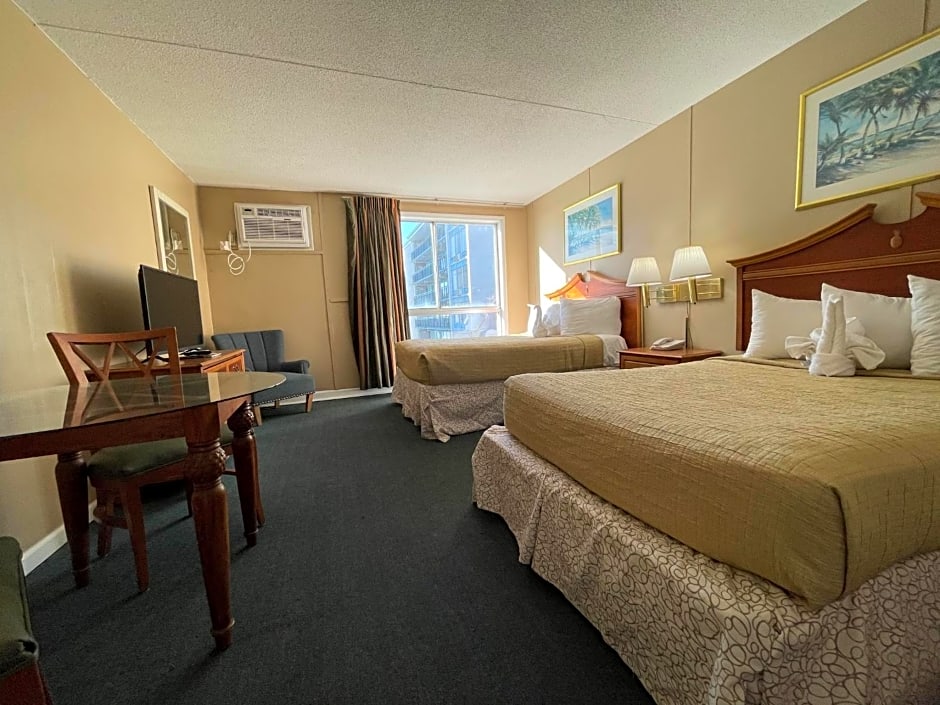 Polynesian Oceanfront Motel