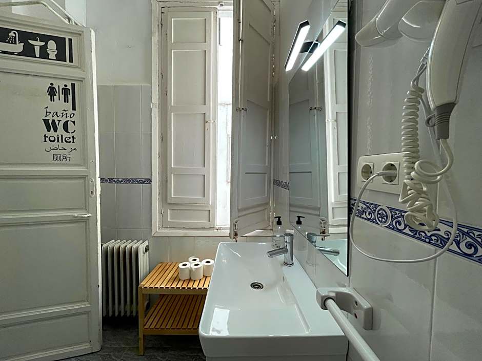 Duquesa Bed & Breakfast