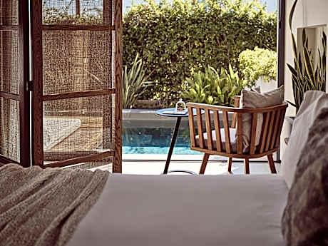 PRIVATE POOL JUNIOR SUITE