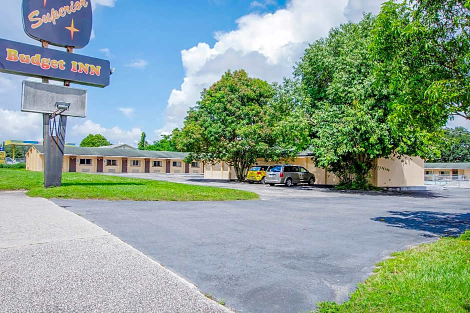 OYO Superior Budget Inn Bartow