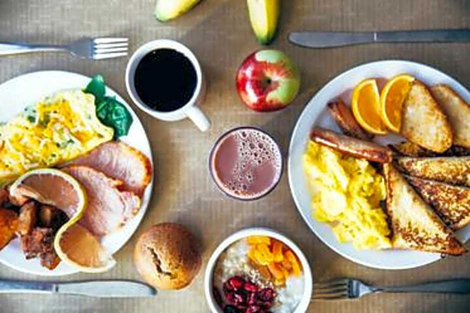 Holiday Inn & Suites Lafayette North by IHG