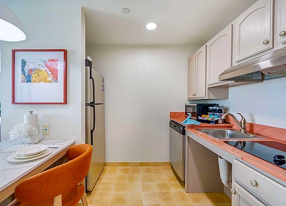 Homewood Suites By Hilton East Rutherford