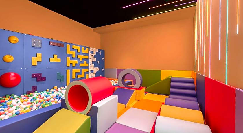 Hampton by Hilton Marjan Island